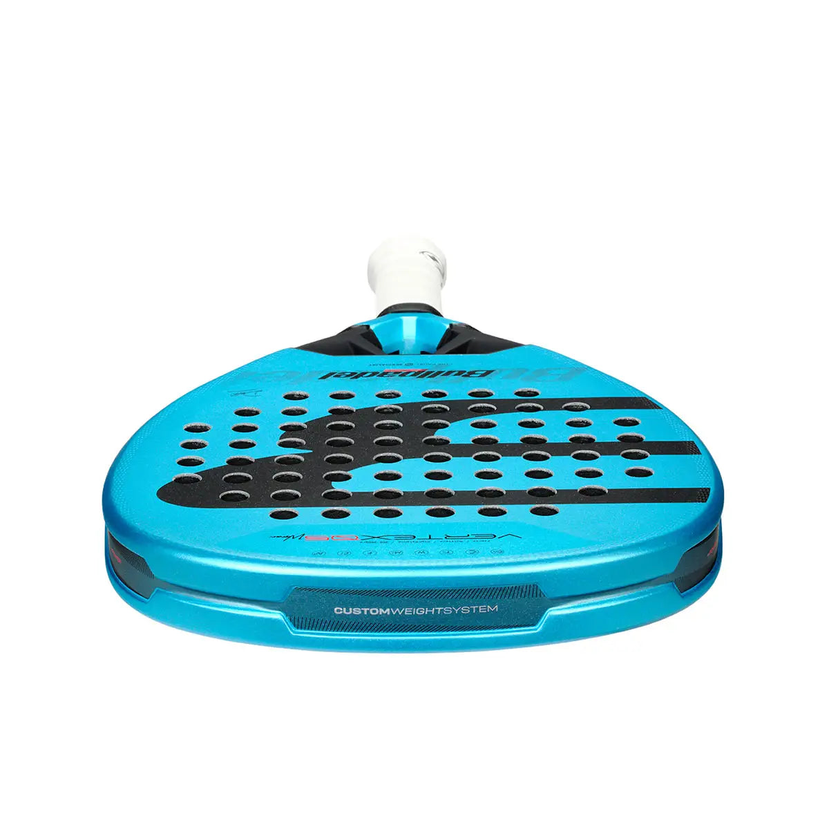 Bullpadel Vertex 05 Women raketės galva – agresyvus Vertex dizainas ir Air React Channel