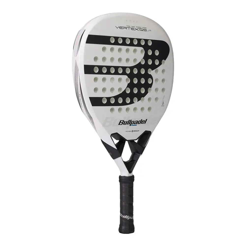 Bullpadel Vertex JR Boy 26 padelio raketė iš priekio