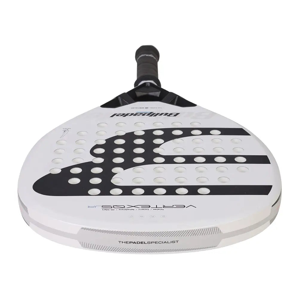 Bullpadel Vertex JR Boy 26 raketės paviršiaus detalė