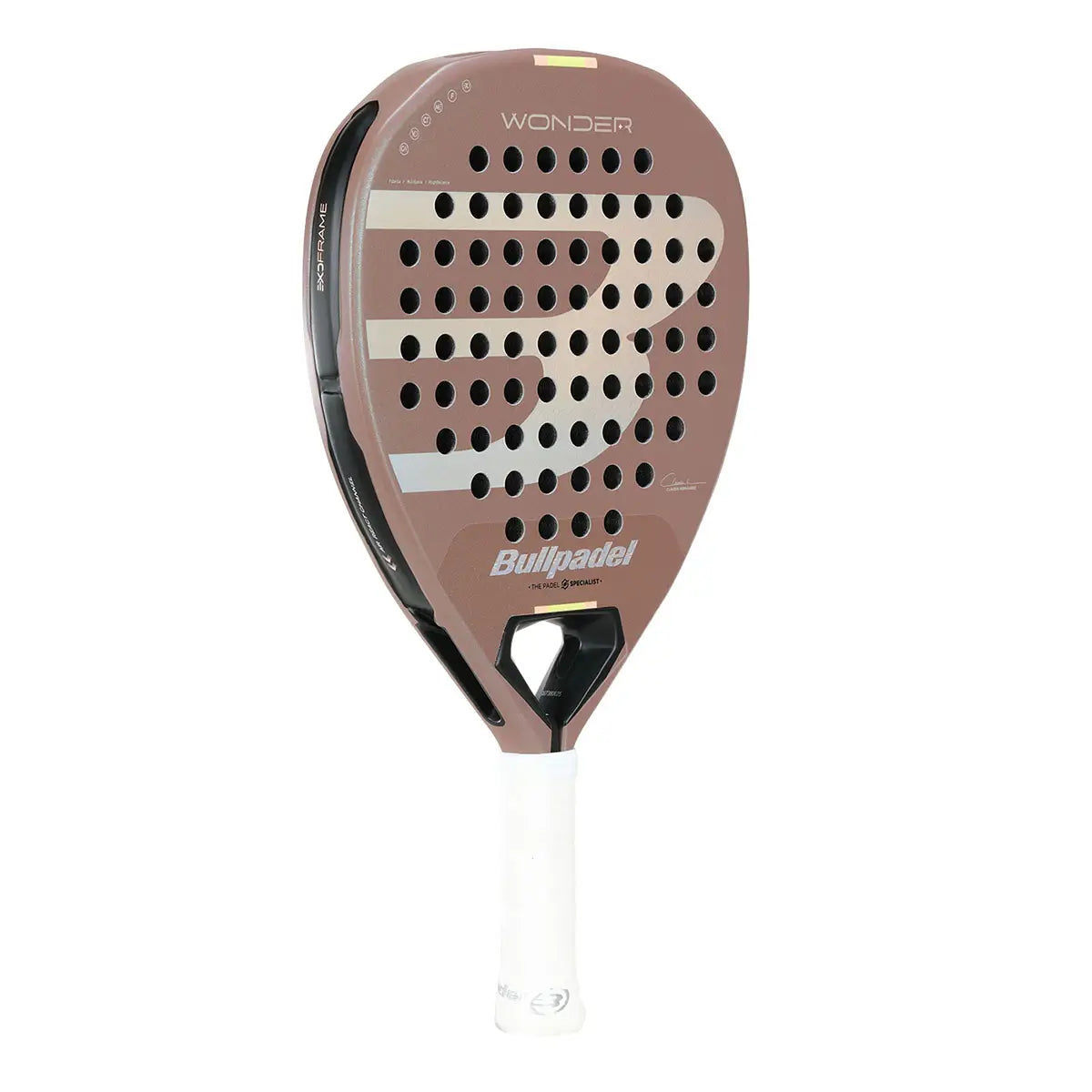 Bullpadel Wonder 2026 padelio raketė - galinis vaizdas su Bullpadel logotipu ir Wonder dizainu
