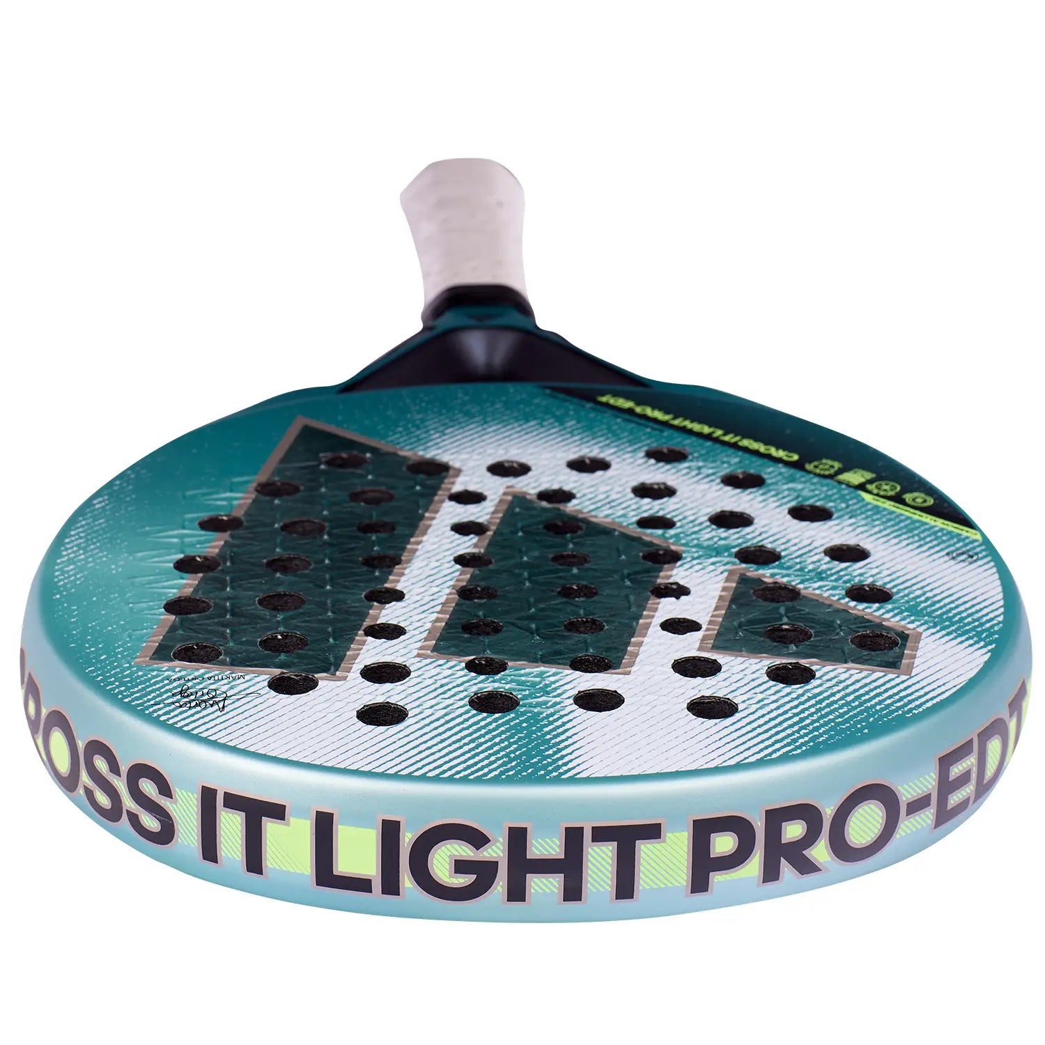 Adidas Cross IT Light Pro-EDT 2026 24K Carbon paviršiaus detalė